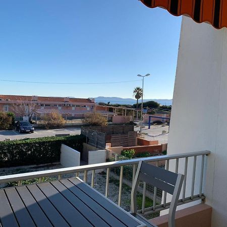 T2 Hyeres La Bergerie Vue Mer 50 M De La Plage Exteriör bild